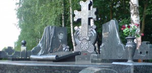 Надгробные памятники от компании МОНУМЕНТ